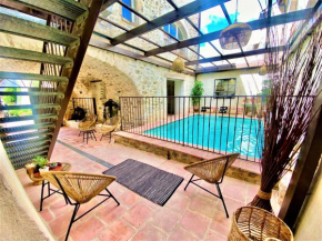 GITE DE GROUPE 9ch ou 3 GITES Indépendants de 3ch - PATIO et PISCINE INTERIEURE CHAUFFEE TOUTE L'ANNEE